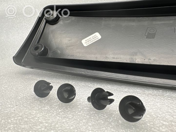 Volkswagen Golf VI Cornice porta targa 1K9807287