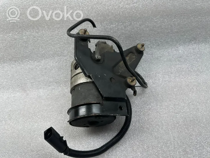 Audi A6 S6 C5 4B Avattavan katon hydraulipumppu 8E0614175F