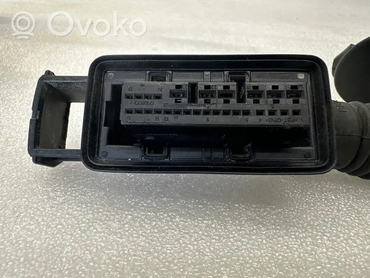 Audi A4 S4 B8 8K Cableado de puerta delantera 8K0971030AD