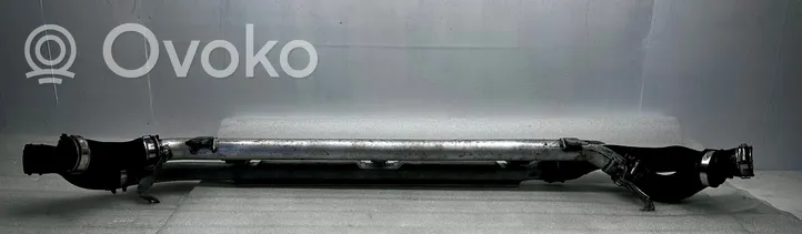 Audi A8 S8 D3 4E Tube d'admission de tuyau de refroidisseur intermédiaire 4F0145731E