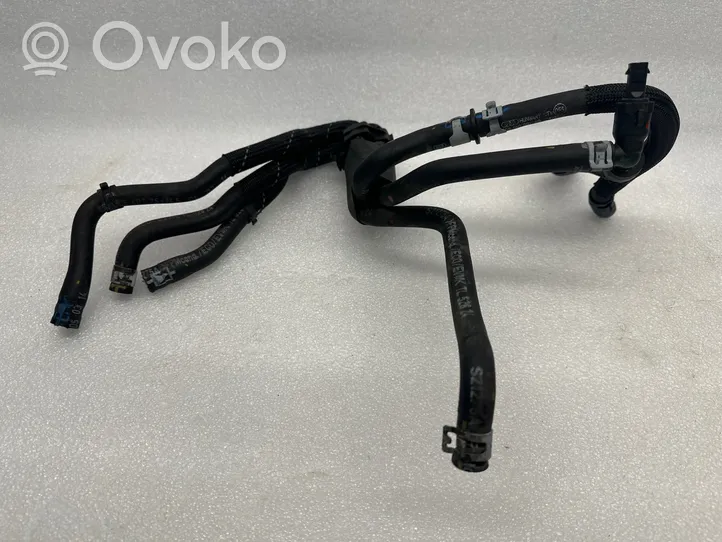 Audi A6 S6 C7 4G Tuyau d'alimentation conduite de carburant 4G0201214Q