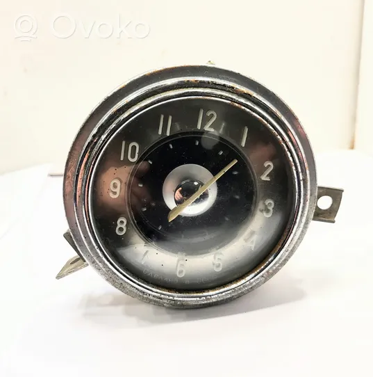 GAZ 21 Orologio 