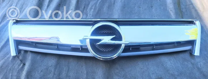 Opel Antara Griglia superiore del radiatore paraurti anteriore 