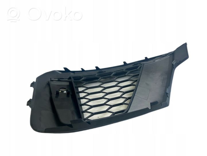 Audi Q2 - Grille inférieure de pare-chocs avant 81A807682S