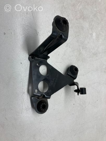 Volvo S60 Support bolc ABS 31387278