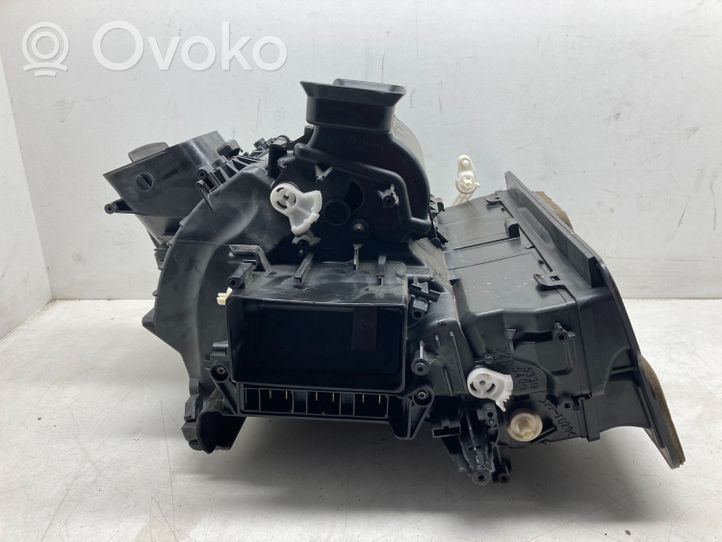 Audi A6 S6 C6 4F Salono oro mazgo komplektas 4F0858431A