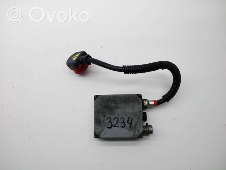 Audi A6 S6 C5 4B Ajovalojen virranrajoitinmoduuli Xenon 5DV00776031