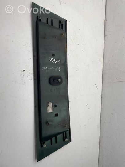 Seat Alhambra (Mk1) Barra de luz de la matrícula/placa de la puerta del maletero 964579
