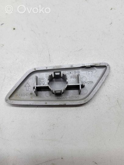 Toyota Land Cruiser (J150) Zaślepka spryskiwacza lampy przedniej 8504460190