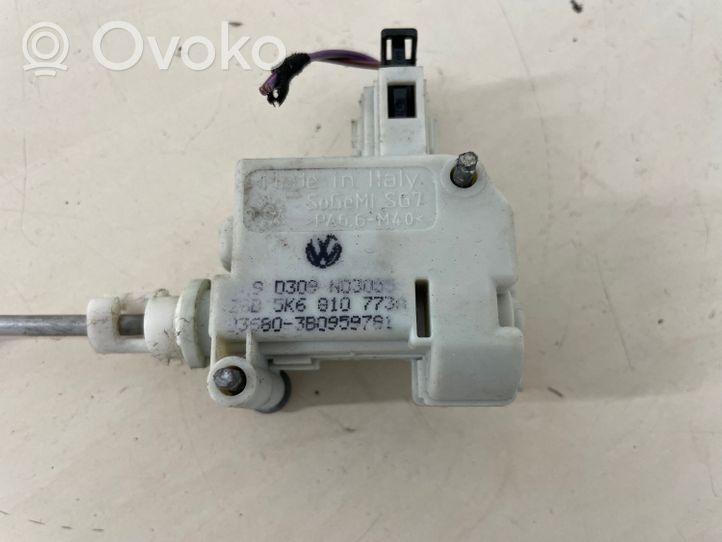 Volkswagen Golf VI Serratura del tappo del serbatoio del carburante 5K6810773A