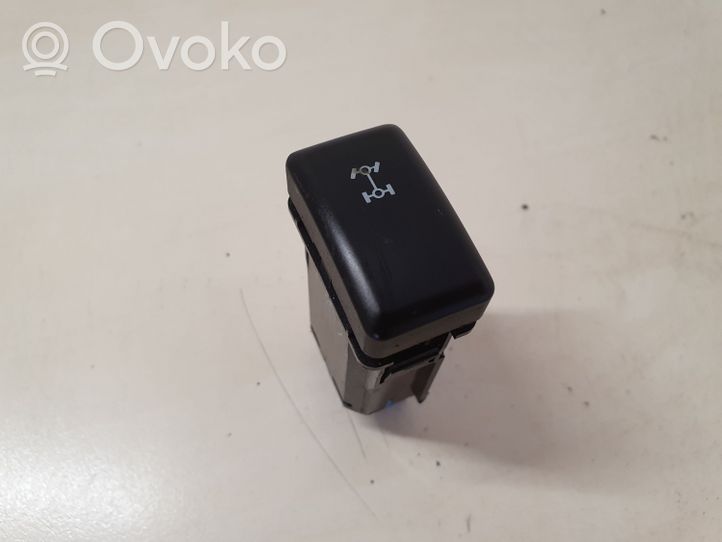 Opel Frontera B Differential lock switch M16334