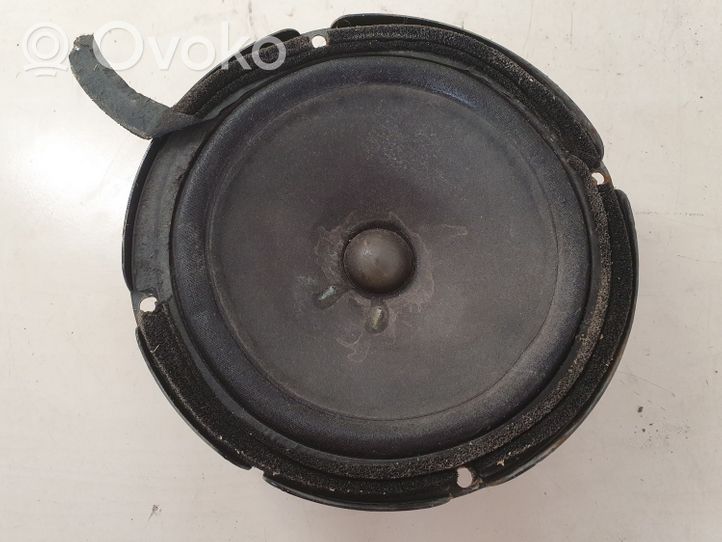 Audi A6 S6 C5 4B Takaoven kaiutin 4B0035411A