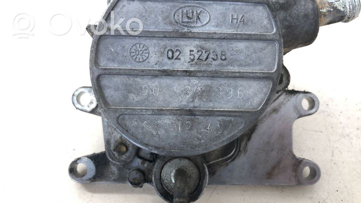 Opel Frontera B Pompe à vide 90531396