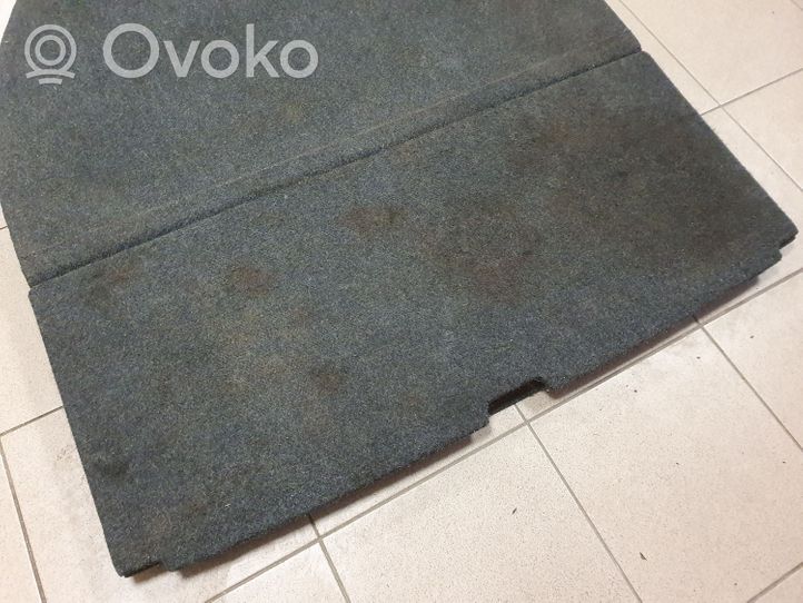 Volvo S80 Revestimiento de alfombra del suelo del maletero/compartimento de carga 30715927