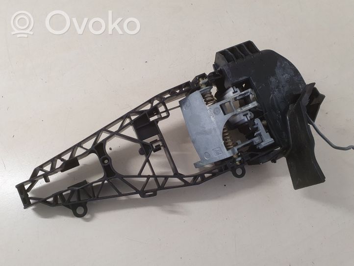 BMW X5 F15 Support poignée extérieur de porte avant 7304804