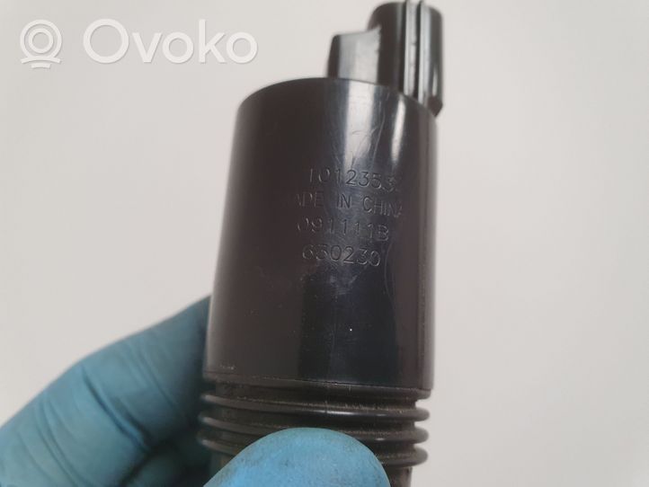 Volvo C30 Ajovalonpesimen pumppu 1012353