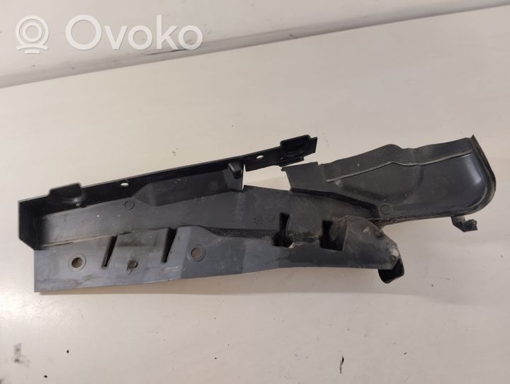 Ford Focus C-MAX Uchwyt / Mocowanie błotnika przedniego 3M51R02477