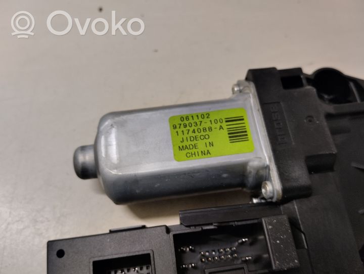 Volvo C30 Motorino alzacristalli della portiera anteriore 30773901AA