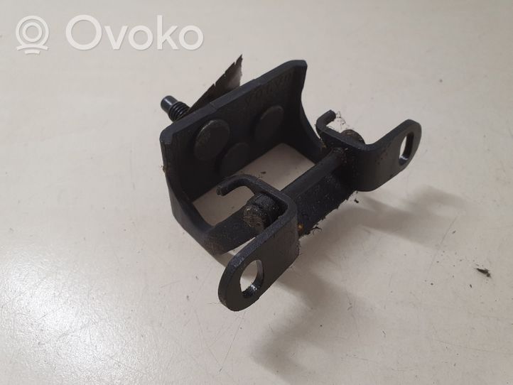 Volvo C30 Takaluukun/tavaratilan sarana 30657228