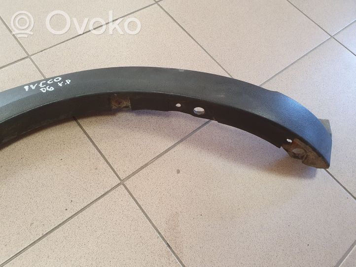 Iveco Daily 3rd gen Rivestimento passaruota anteriore 500326797