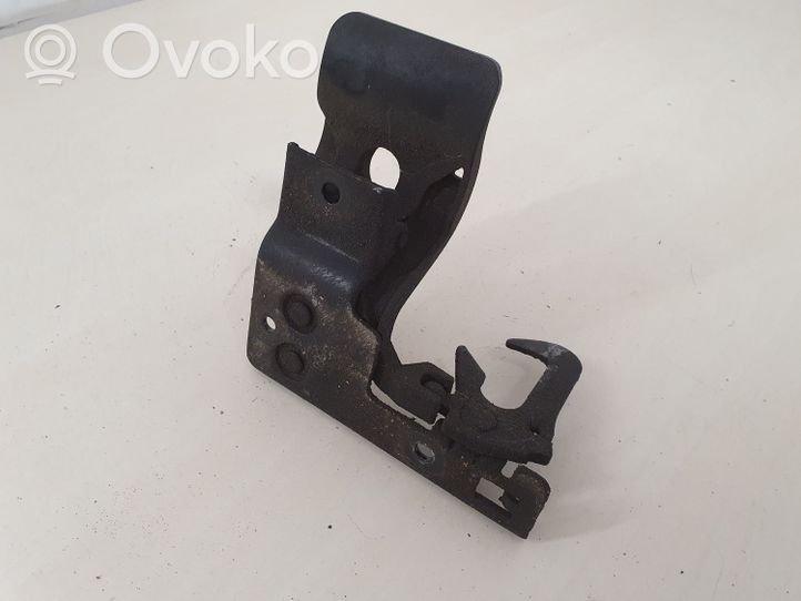 Audi A3 S3 8P Engine bonnet/hood lock/latch loop/hook 8P0823480