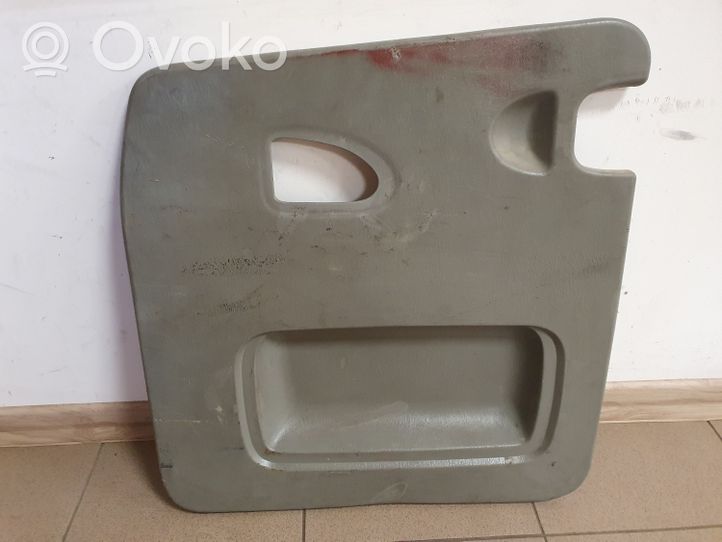 Opel Vivaro Rivestimento del pannello della portiera posteriore 91165792