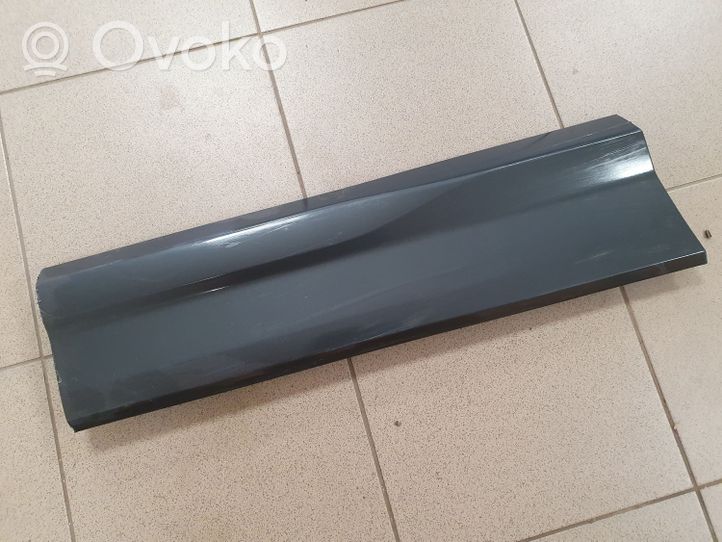 Audi Q2 - Takaoven lista (muoto) 81A853970B