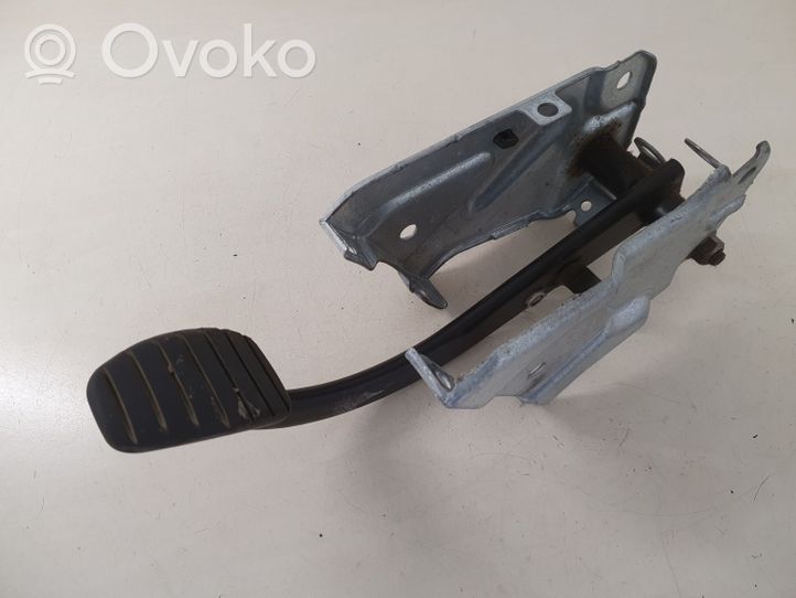 Opel Vivaro Brake pedal 