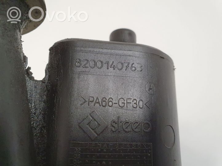 Opel Vivaro Separatore dello sfiato dell’olio 8200140763