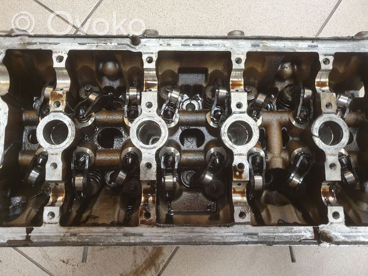Volkswagen PASSAT B6 Culasse moteur 06D103373AM