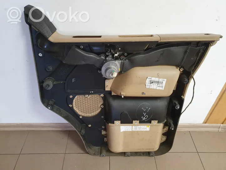 Volkswagen Multivan T5 Priekšējo durvju apdare 7H0867005