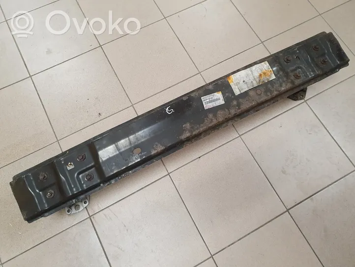 Toyota Avensis T270 Renfort de pare-chocs arrière 5217102080