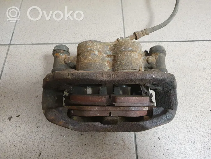 Mercedes-Benz Vito Viano W639 Front brake caliper 