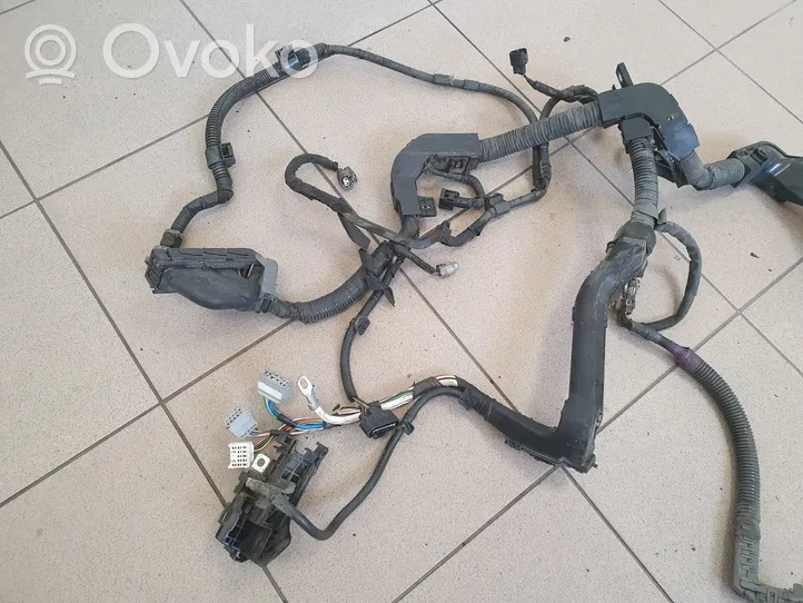 Toyota Auris 150 Cablaggio per l’installazione del motore 8212102J40