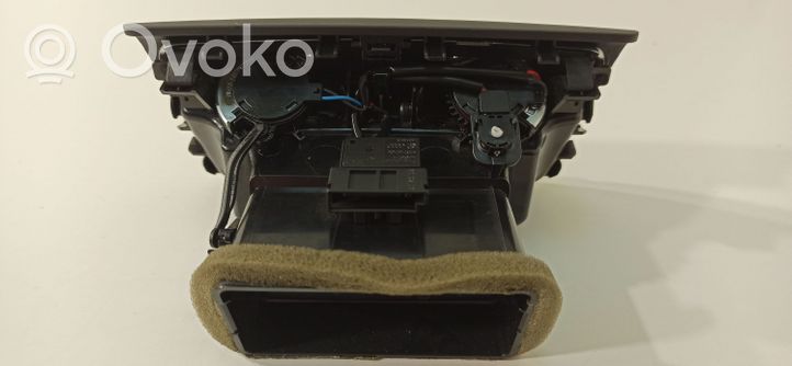 Audi A4 S4 B9 Kratka nawiewu tylna tunelu środkowego 8K0819203J