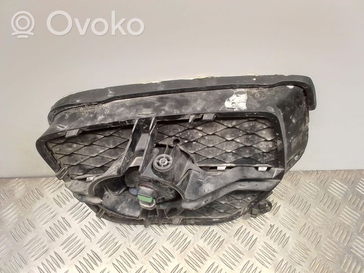 BMW X6 E71 Światło przeciwmgłowe przednie 5111718009