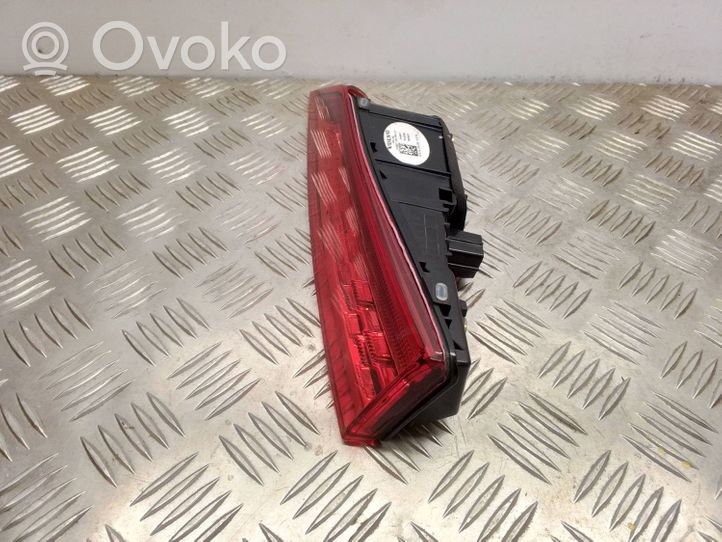 Volvo XC60 Lampy tylnej klapy bagażnika 31446617