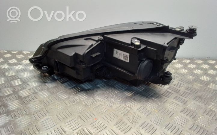 Volkswagen Golf VII Faro/fanale 5GE941036