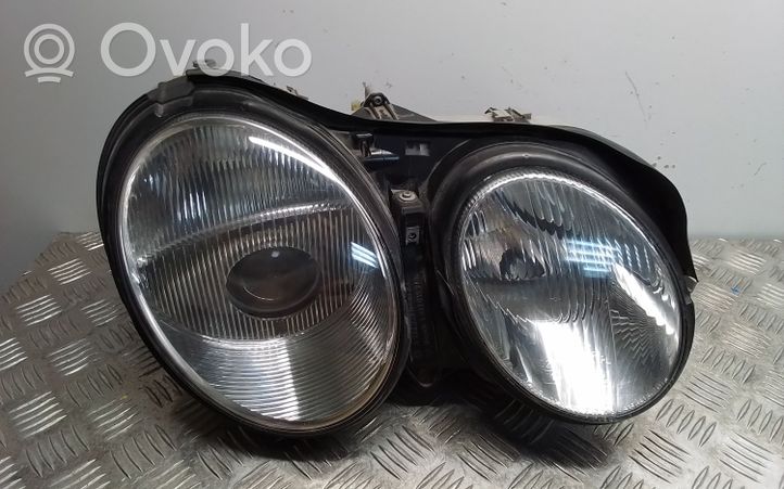 Mercedes-Benz CL C215 Lampa przednia 