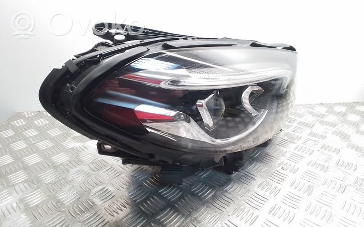 Mercedes-Benz B W246 W242 Faro/fanale A2469062801