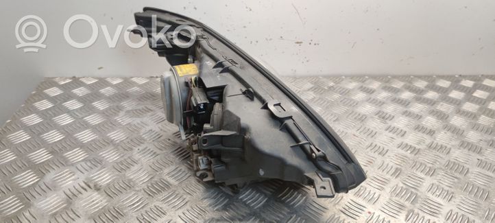 Subaru Outback Phare frontale 10020959