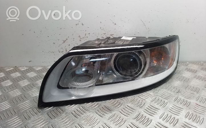 Volvo V50 Lampa przednia 31265694