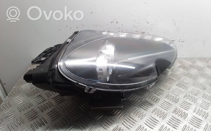 Aston Martin Vantage III Lampa przednia 300044