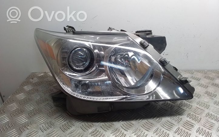 Lexus LX 570 Lampa przednia 8118560F70