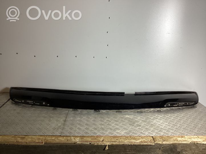 Tesla Model S Rivestimento della parte inferiore del paraurti posteriore 105732100C