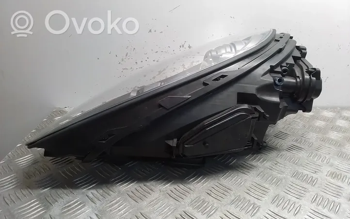 Porsche Cayenne (92A) Lampa przednia 7P5941752H