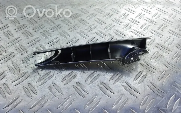 Lexus CT 200H Etuoven kahvan suoja 7464176010