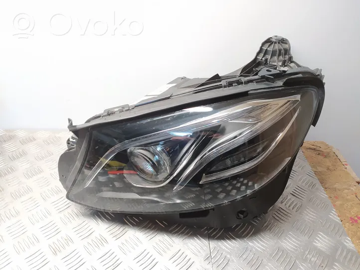 Mercedes-Benz E W213 Faro/fanale A2139062506