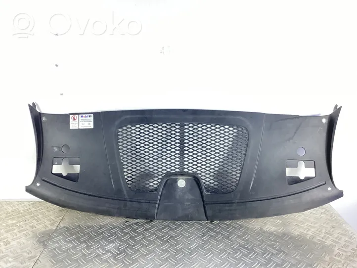 Porsche Macan Rivestimento della modanatura della chiusura del vano motore/cofano 95B805806K