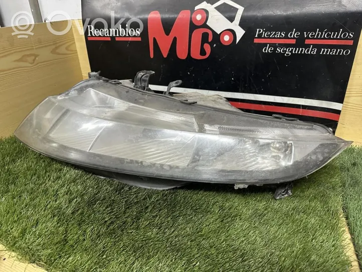 Honda Civic Lampa przednia 33151SMGG014M1